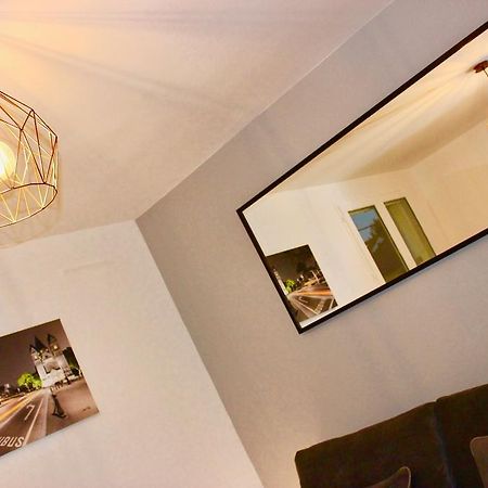 Le Toit D'Emma Lejlighed Longeville-les-Metz Eksteriør billede